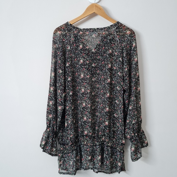 Georgette floral printed Short dress in black - Picture 3 of 9